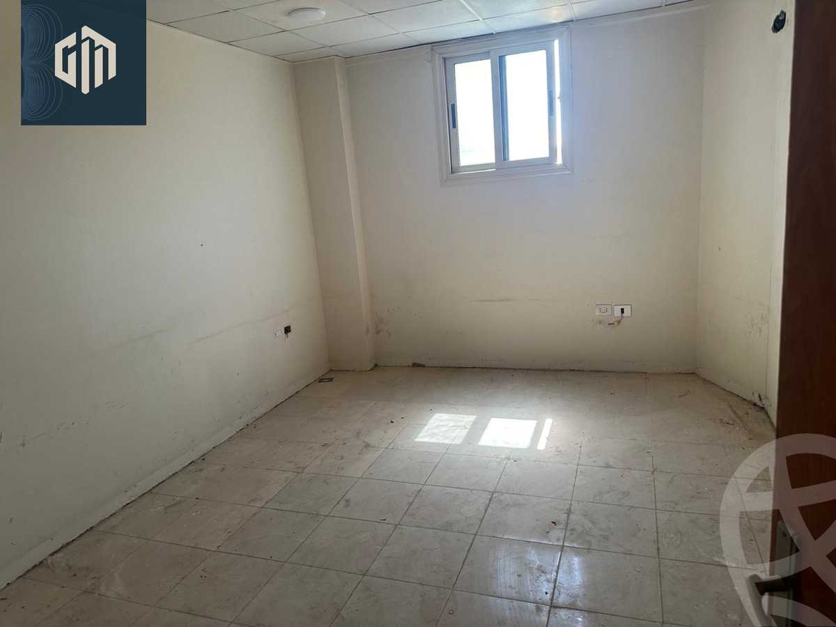 https://aqarmap.com.eg/en/listing/6590764-for-rent-cairo-new-cairo-90th-street-south-teseen-st