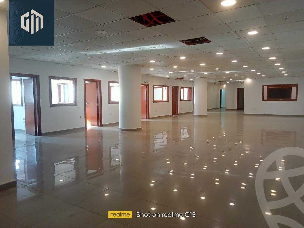 https://aqarmap.com.eg/ar/listing/6590791-for-rent-cairo-new-cairo-el-maantiqah-el-sinaiyyah