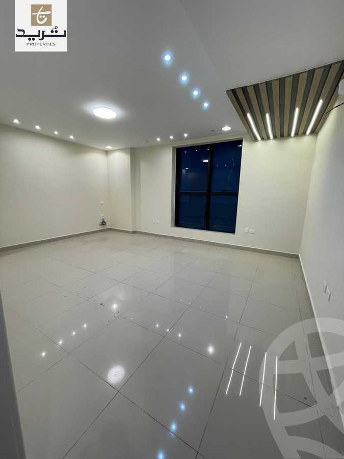 https://aqarmap.com.eg/en/listing/6081067-for-sale-cairo-new-cairo-compounds-n-skwyr-mwl-nfynyty-llttwyr