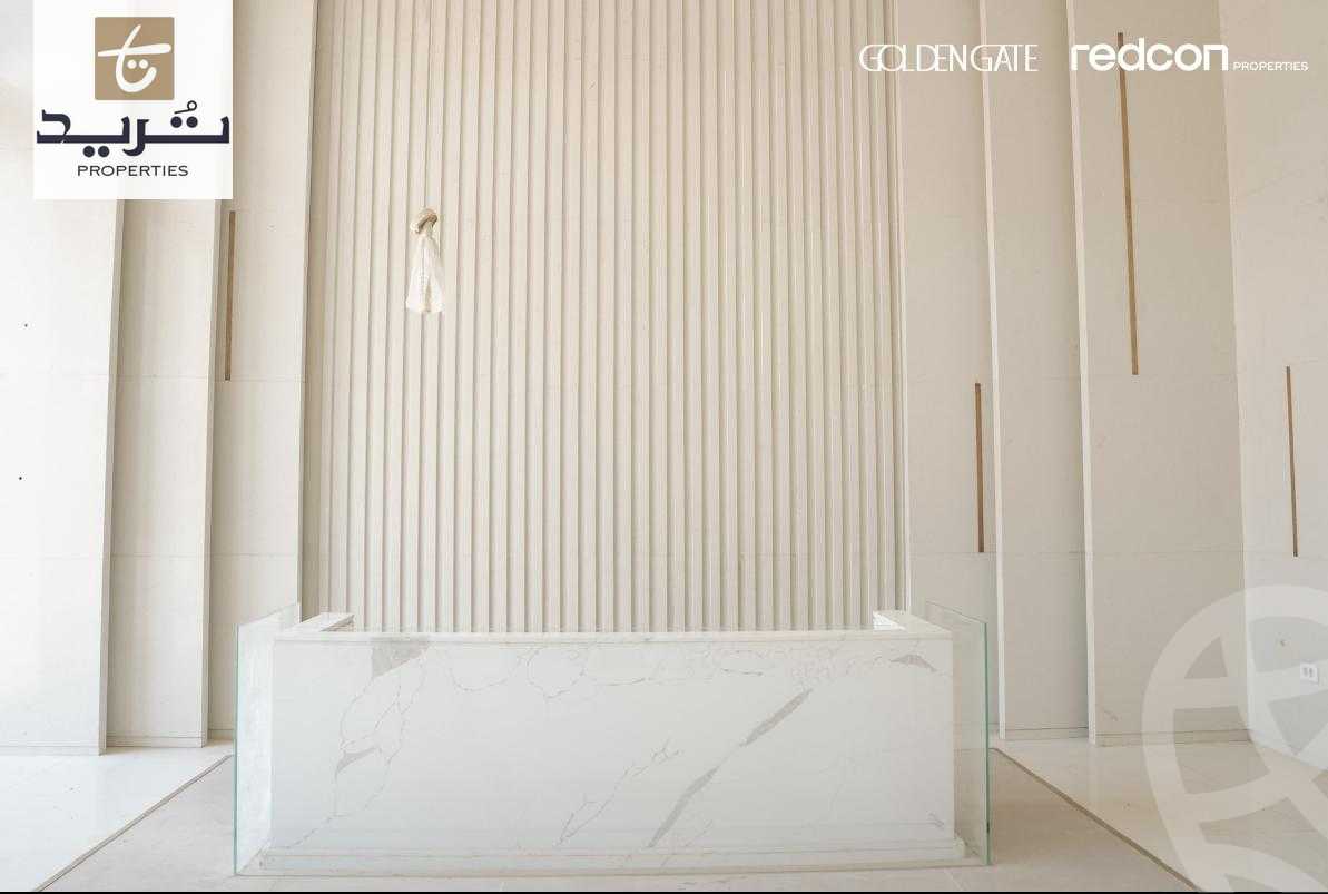 https://aqarmap.com.eg/ar/listing/6205981-for-sale-cairo-new-cairo-compounds-golden-gate-redcon