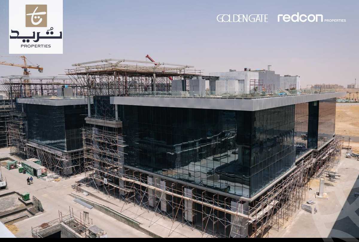 https://aqarmap.com.eg/ar/listing/6205981-for-sale-cairo-new-cairo-compounds-golden-gate-redcon