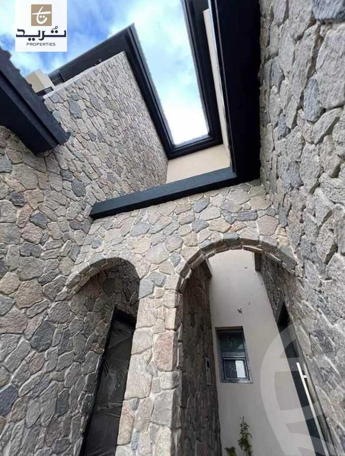 https://aqarmap.com.eg/en/listing/6229716-for-sale-cairo-new-cairo-compounds-dh-mrk