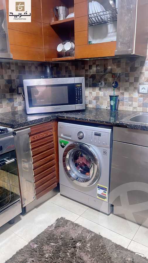 https://aqarmap.com.eg/en/listing/6256840-for-sale-cairo-new-cairo-compounds-jyd