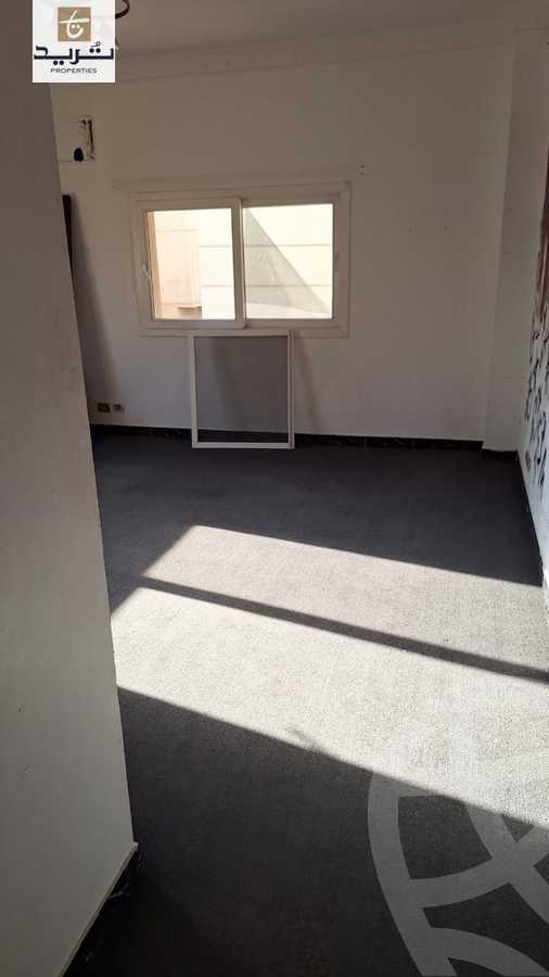 https://aqarmap.com.eg/ar/listing/6286410-for-sale-cairo-new-cairo-ganob-el-akadamiya-south-academy-b-taha-hussein-st