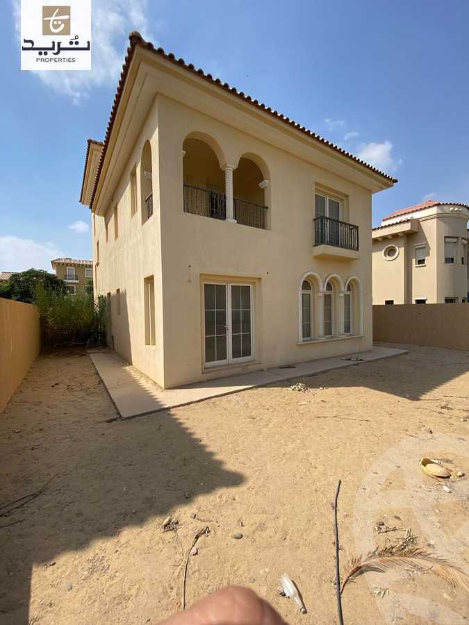 https://aqarmap.com.eg/en/listing/6324960-for-sale-cairo-new-cairo-compounds-hyde-park