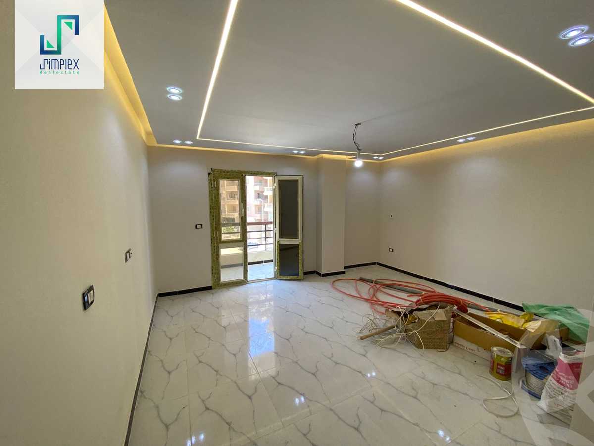 https://aqarmap.com.eg/ar/listing/6385953-for-sale-cairo-el-maadi-compounds-flyry