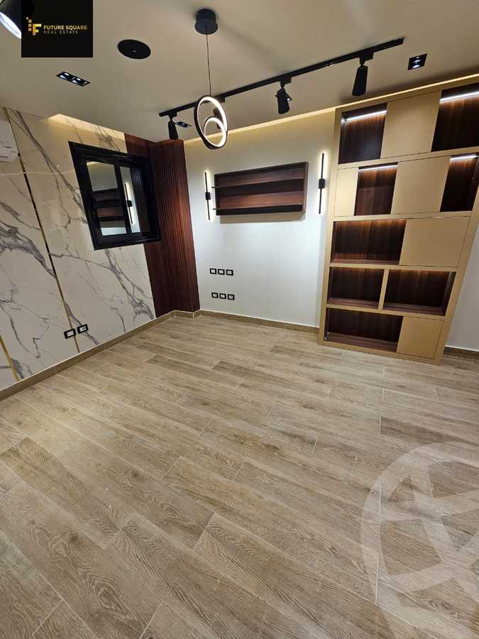 https://aqarmap.com.eg/en/listing/6133981-for-rent-cairo-el-maadi-compounds-rayhanah-plaza
