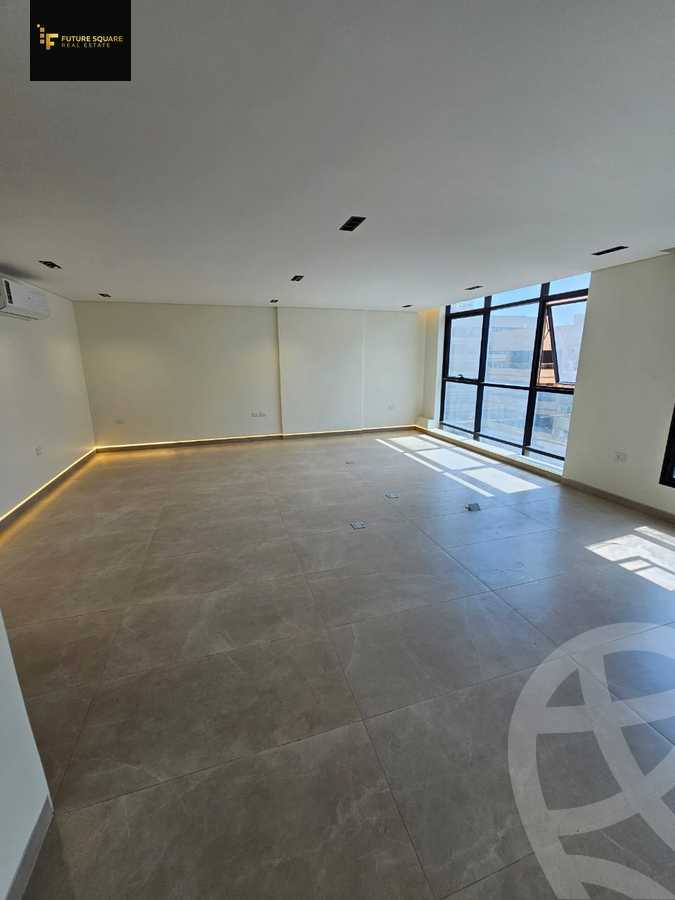 https://aqarmap.com.eg/en/listing/6173428-for-rent-cairo-el-maadi-compounds-rayhanah-plaza