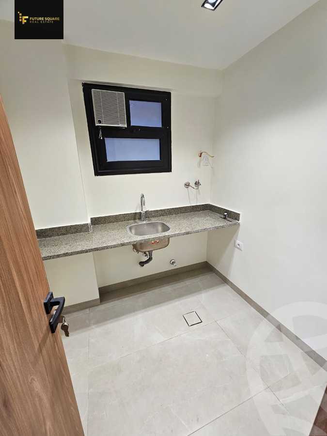 https://aqarmap.com.eg/en/listing/6173428-for-rent-cairo-el-maadi-compounds-rayhanah-plaza