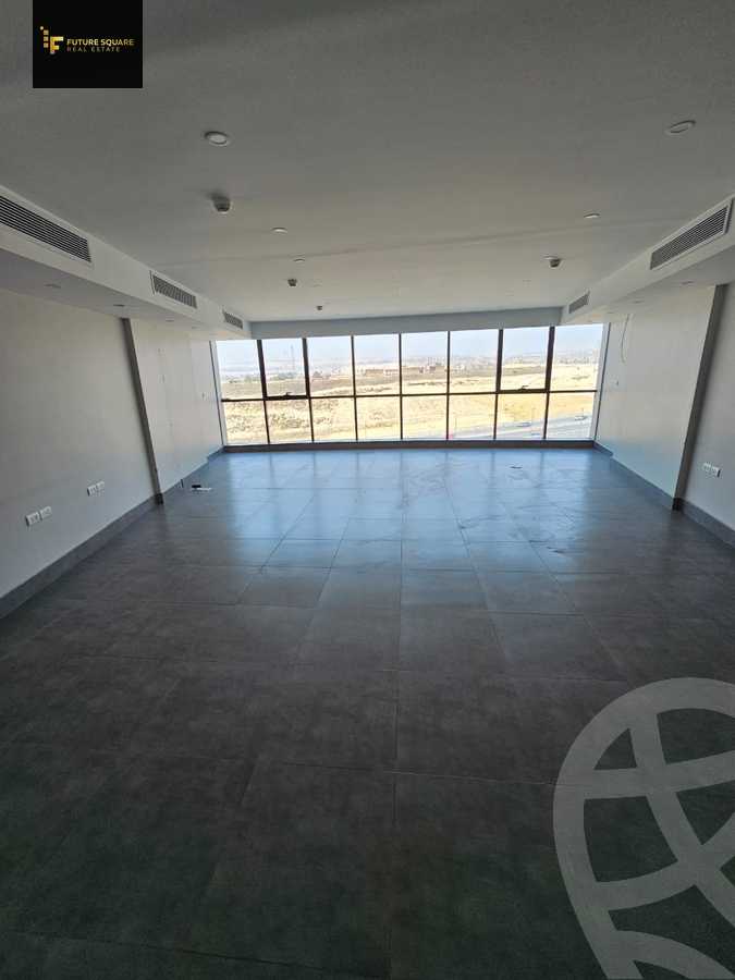 https://aqarmap.com.eg/en/listing/6185390-for-rent-cairo-el-maadi-compounds-rayhanah-plaza