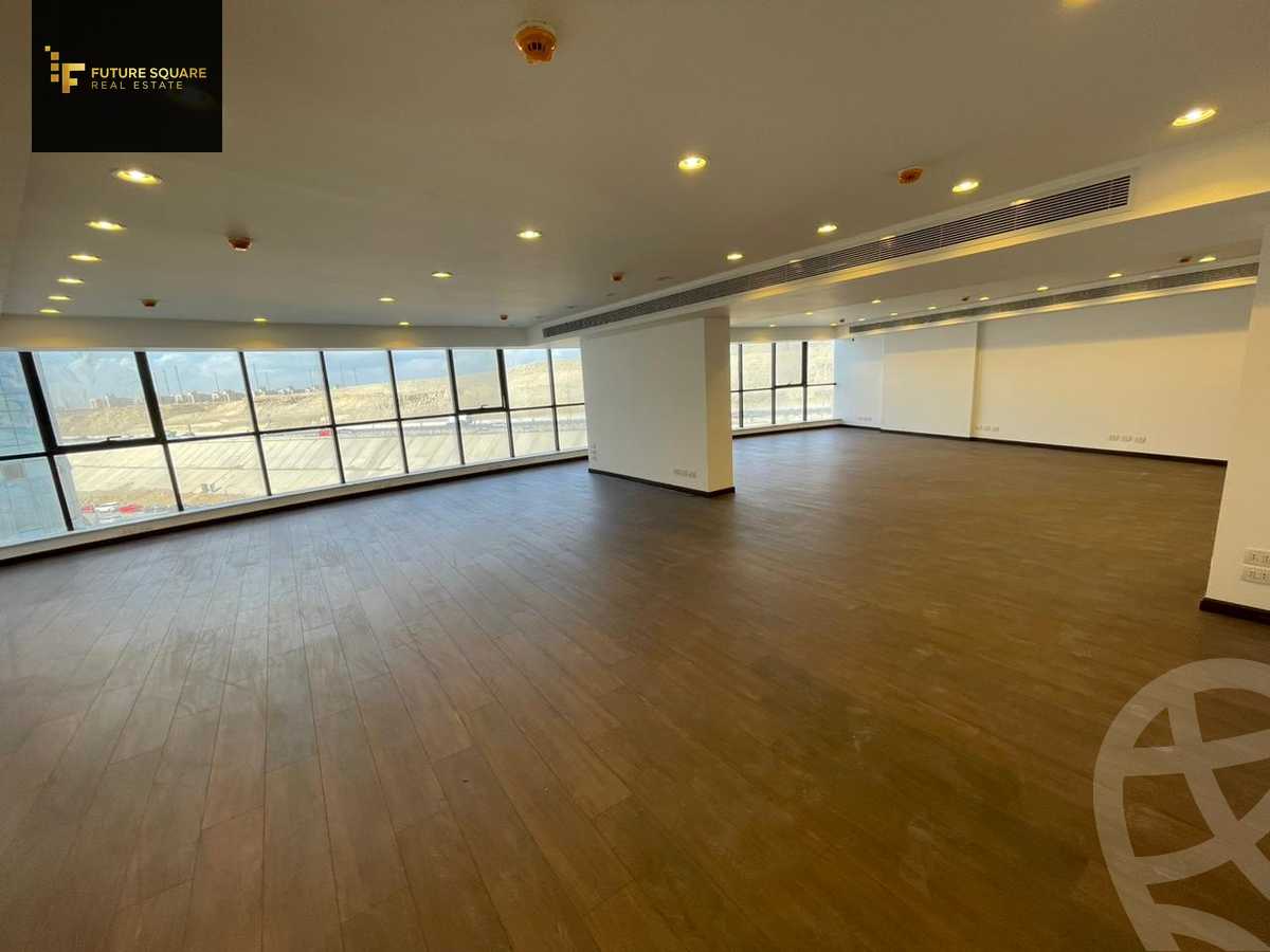 https://aqarmap.com.eg/en/listing/6401861-for-rent-cairo-el-maadi-compounds-rayhanah-plaza