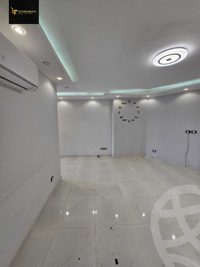 https://aqarmap.com.eg/ar/listing/6557260-for-rent-cairo-el-maadi-compounds-rayhanah-plaza