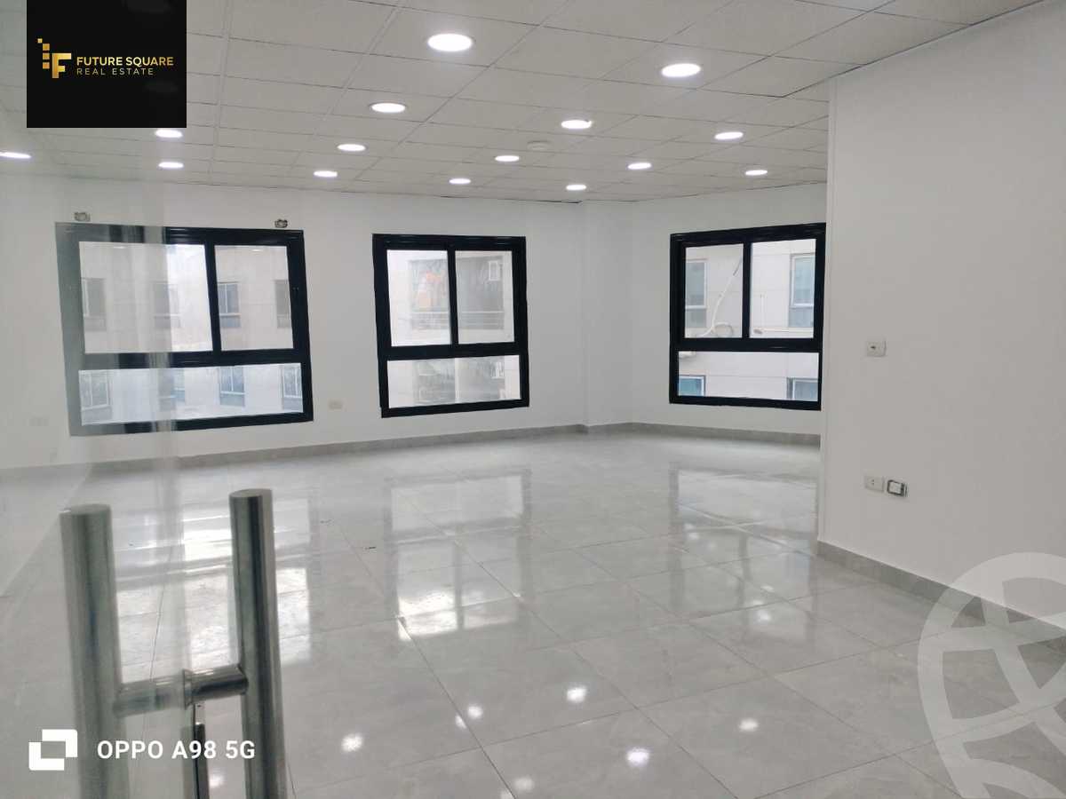 https://aqarmap.com.eg/ar/listing/6576393-for-rent-cairo-el-maadi-compounds-rayhanah-plaza
