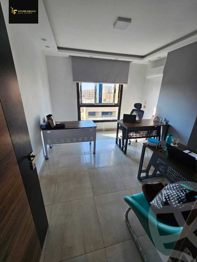 https://aqarmap.com.eg/ar/listing/6586298-for-rent-cairo-el-maadi-compounds-rayhanah-plaza