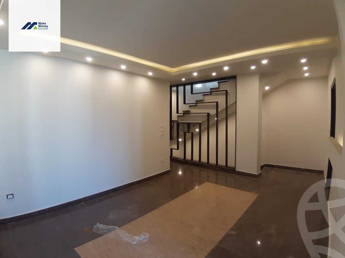 https://aqarmap.com.eg/en/listing/6574526-for-rent-cairo-new-cairo-compounds-mountain-view-hyde-park