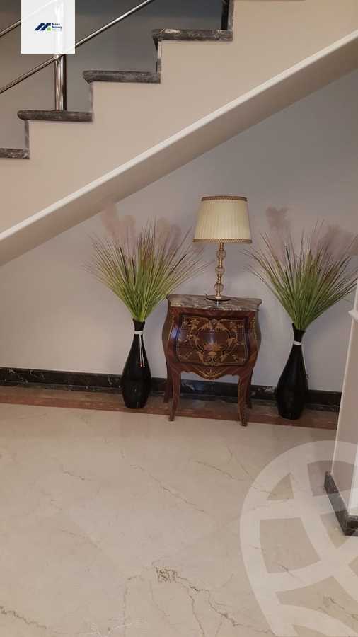 https://aqarmap.com.eg/ar/listing/6576919-for-rent-cairo-new-cairo-compounds-mountain-view-hyde-park